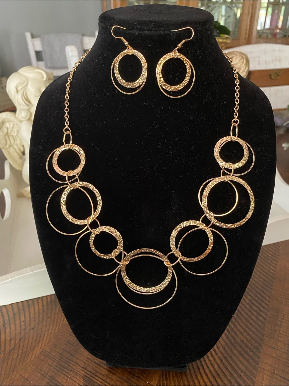 Two Gold Circle Link Necklace & Earrings Sets>Women Jewelry